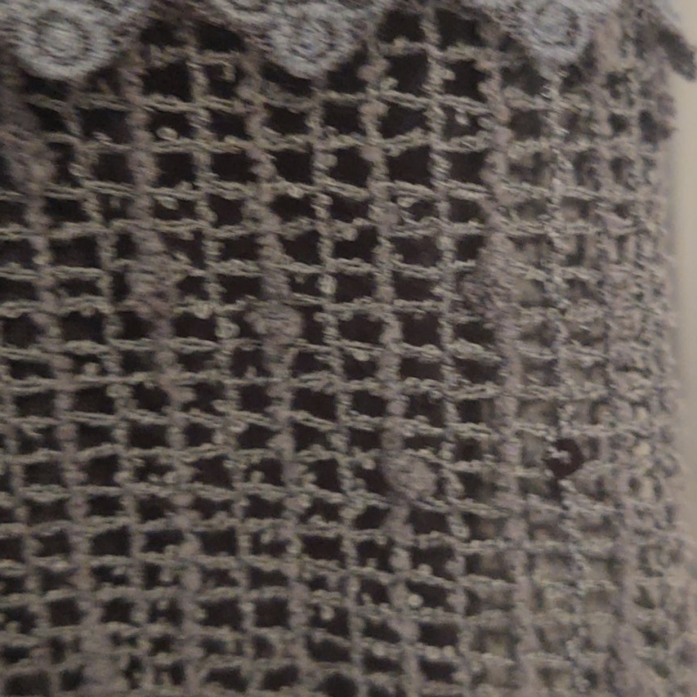 Top - Picture 2 of 5